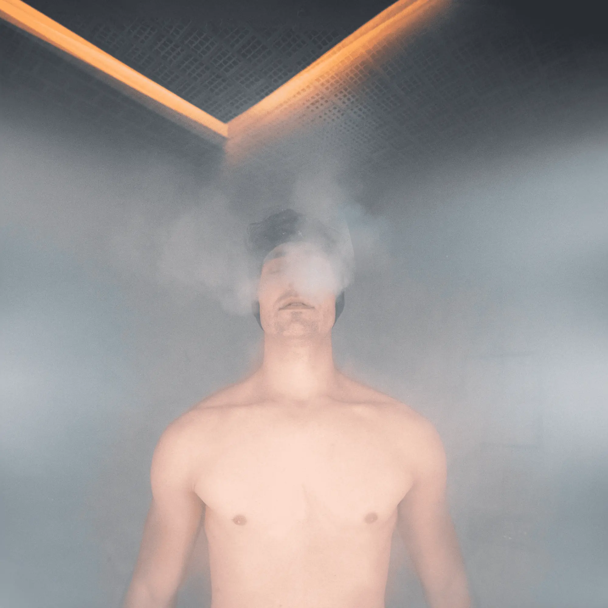 Luxury contrast therapy and cold recovery experience